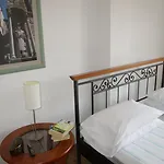 ピンク ゲストハウス